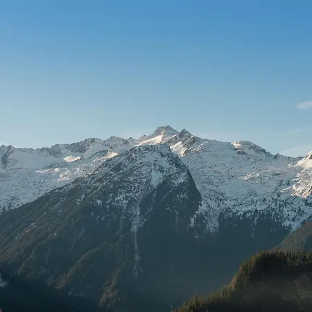 Apartmán In Neukirchen With Mountain Views Rosenthal