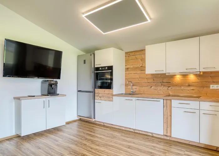 شقة In Neukirchen With Mountain Views
