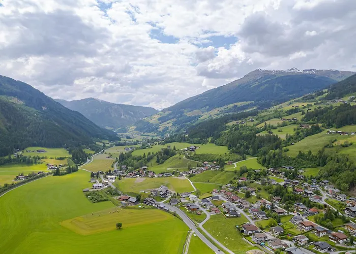 In Neukirchen With Mountain Views Rosenthal