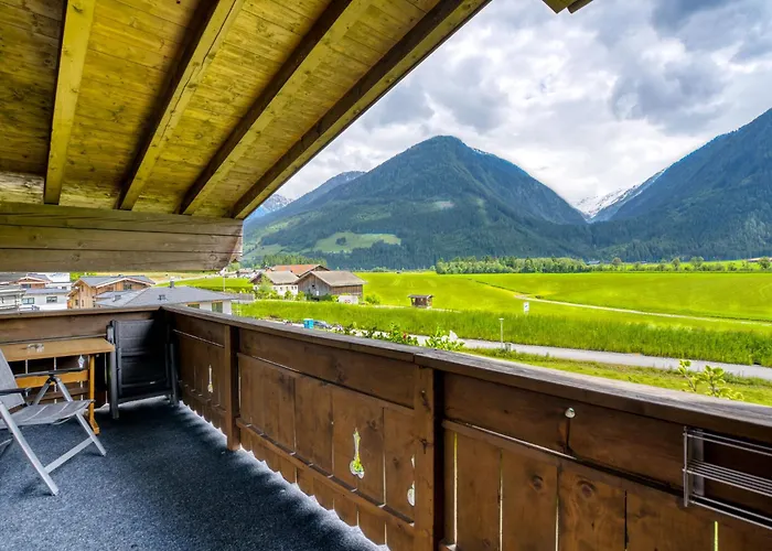 شقة In Neukirchen With Mountain Views