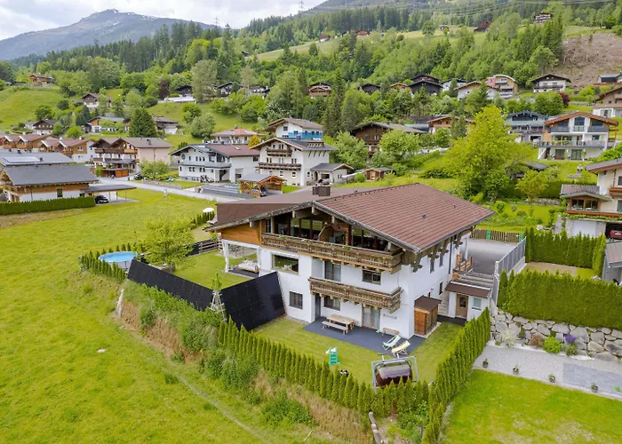 In Neukirchen With Mountain Views * Rosenthal